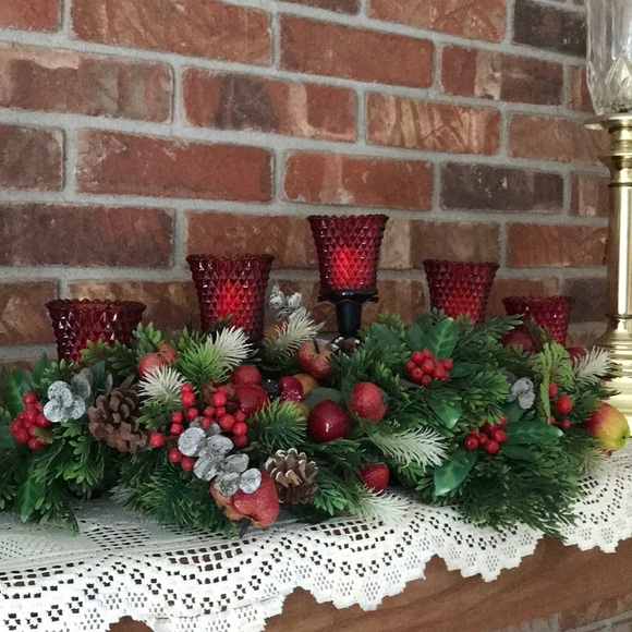 Rare 1970’s Christmas Ruby Glass Candle Centerpiece - Picture 2 of 16